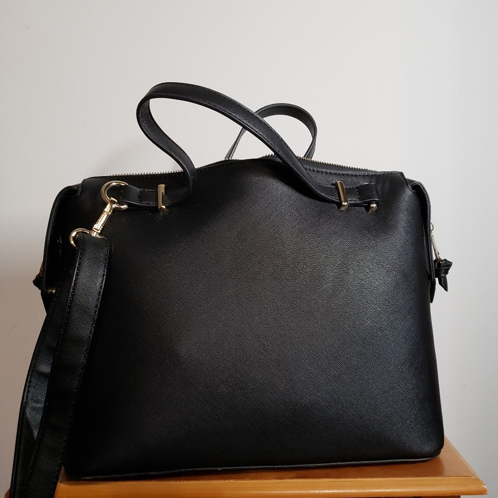 Purse- Brand new